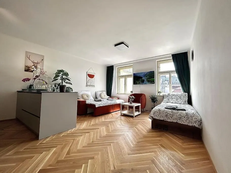 Newapt Next To Wenceslas Square Praga República Checa