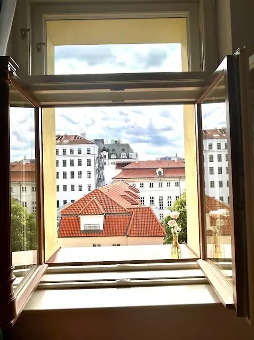 Newapt Next To Wenceslas Square Praga