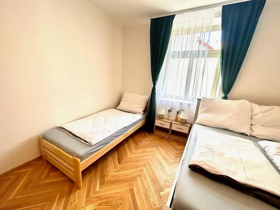 Newapt Next To Wenceslas Square Praga 0*,  República Checa