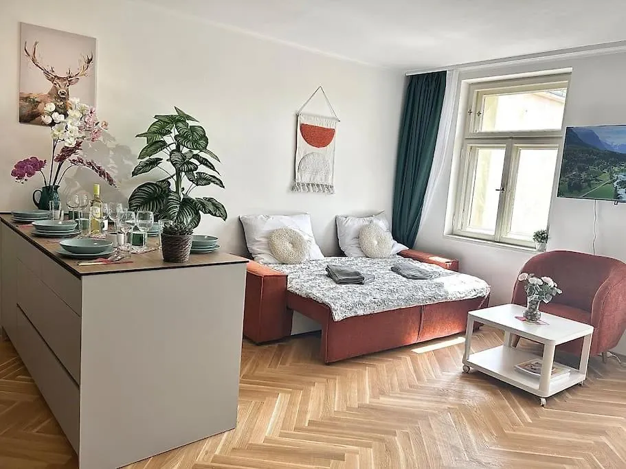 Apartamento Newapt Next To Wenceslas Square Praga República Checa