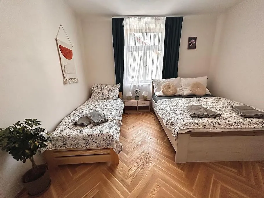 Newapt Next To Wenceslas Square Praga