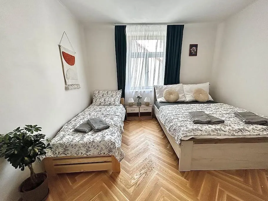 Newapt Next To Wenceslas Square Prague Apartment