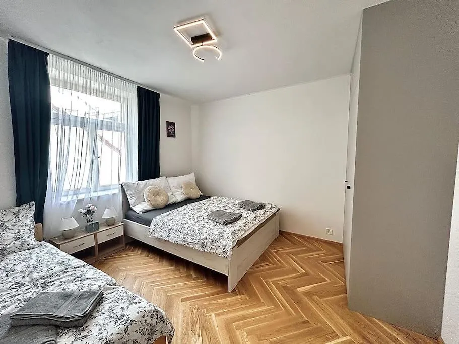 Newapt Next To Wenceslas Square Prague
